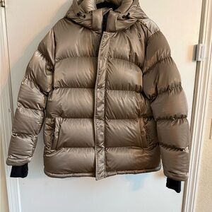 Brand New Aritzia Super Puff